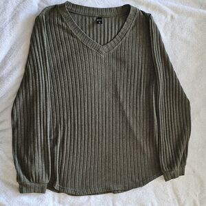 Olive Green Ribbed V-Neck Longsleeve Shirt